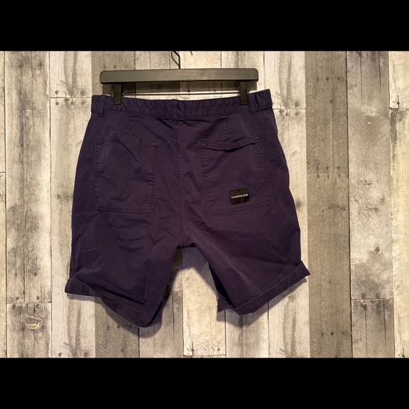 🦩🦩Calvin Klein Royal Blue Shorts🦩🦩 - Picture 5 of 6